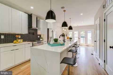 1511 D St NE, Washington, DC 20002 photo 8