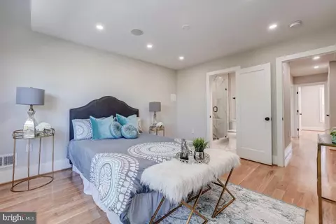 1511 D St NE, Washington, DC 20002 photo 15