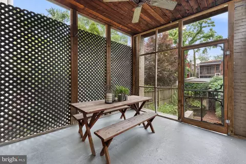 618 8th St NE, Washington, DC 20002 photo 20