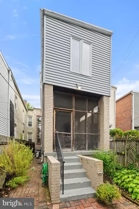 618 8th St NE, Washington, DC 20002 photo 42