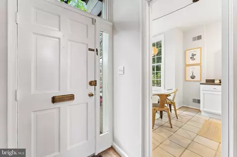 618 8th St NE, Washington, DC 20002 photo 15
