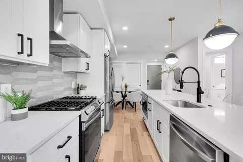 1020 Florida Ave NE #7, Washington, DC 20002 photo 11