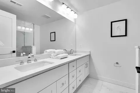 1020 Florida Ave NE #7, Washington, DC 20002 photo 23