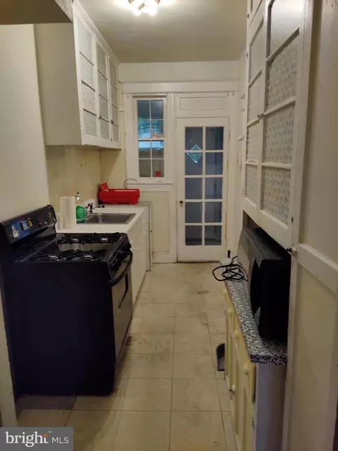 1212 18th St NE, Washington, DC 20002 photo 15