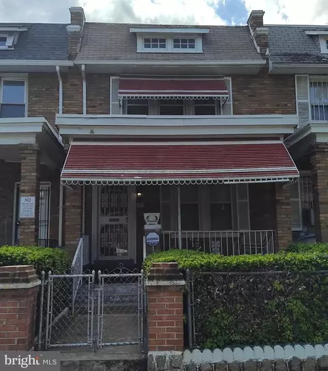 1212 18th St NE, Washington, DC 20002 photo 3