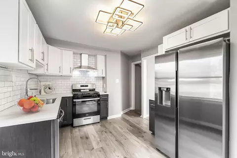 846 52nd St NE, Washington, DC 20019