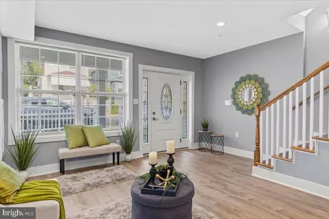 912 45th NE, Washington, DC 20019 photo 13