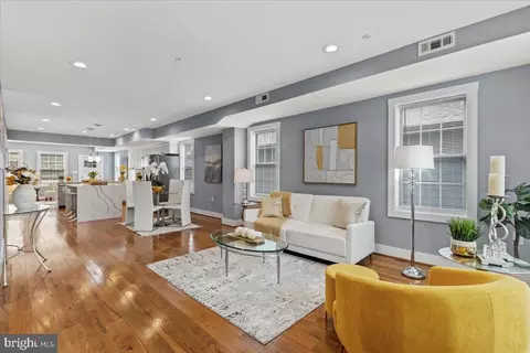 912 45th NE, Washington, DC 20019 photo 11