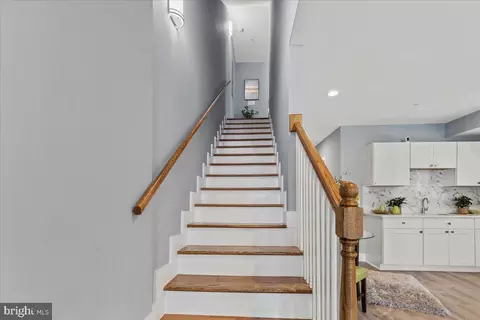 912 45th NE, Washington, DC 20019 photo 7