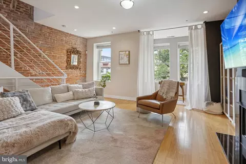 2543 13th St NW #2, Washington, DC 20009