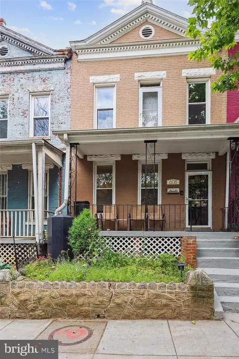 608 Columbia Rd NW, Washington, DC 20001