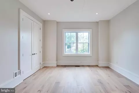 1924 35th Pl NW, Washington, DC 20007 photo 14