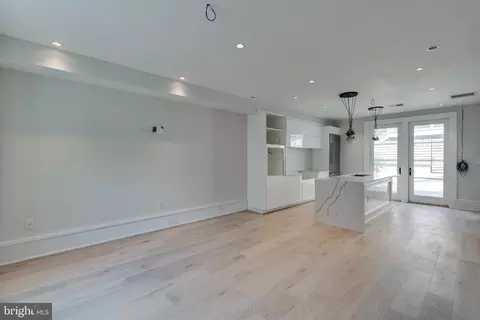 1924 35th Pl NW, Washington, DC 20007 photo 9