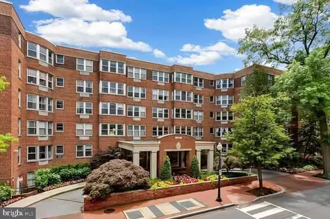 2500 Q St NW #135, Washington, DC 20007