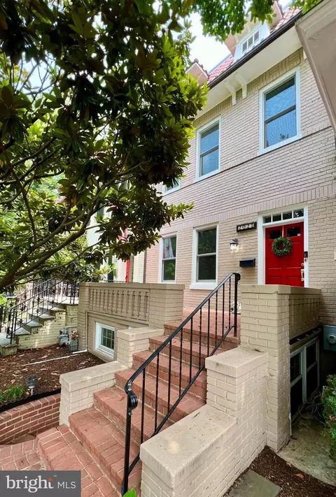 2025 Allen Pl NW, Washington, DC 20009