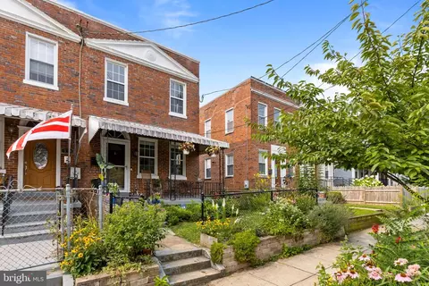 520 Tuckerman St NW, Washington, DC 20011