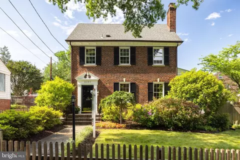 3035 Military Rd NW, Washington, DC 20015