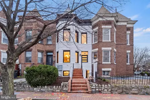 92 R St NW, Washington, DC 20001