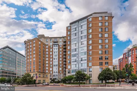 555 Massachusetts Ave NW #608, Washington, DC 20001