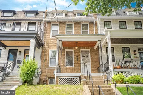 829 Longfellow St NW, Washington, DC 20011