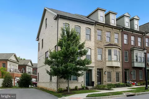 211 Concord Pl NE, Washington, DC 20011