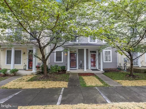 1409 Shippen Ln SE, Washington, DC 20020