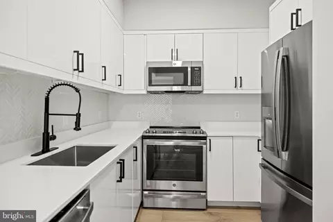 919 12th St NE #105, Washington, DC 20002 photo 5