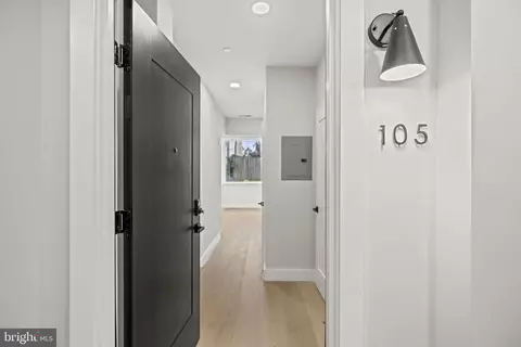 919 12th St NE #105, Washington, DC 20002 photo 2
