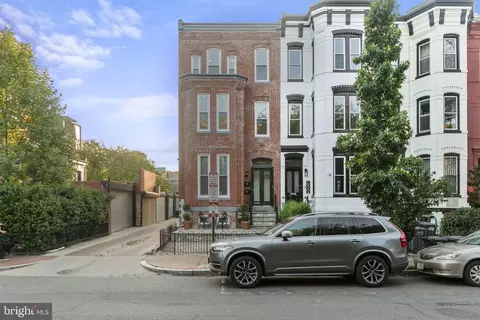 1602 13 St NW #2, Washington, DC 20009 photo 2