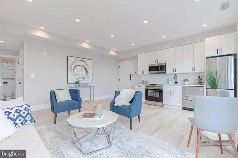 1016 17th Pl NE #502, Washington, DC 20002 photo 4