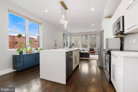 3733 12th St NE #202, Washington, DC 20017