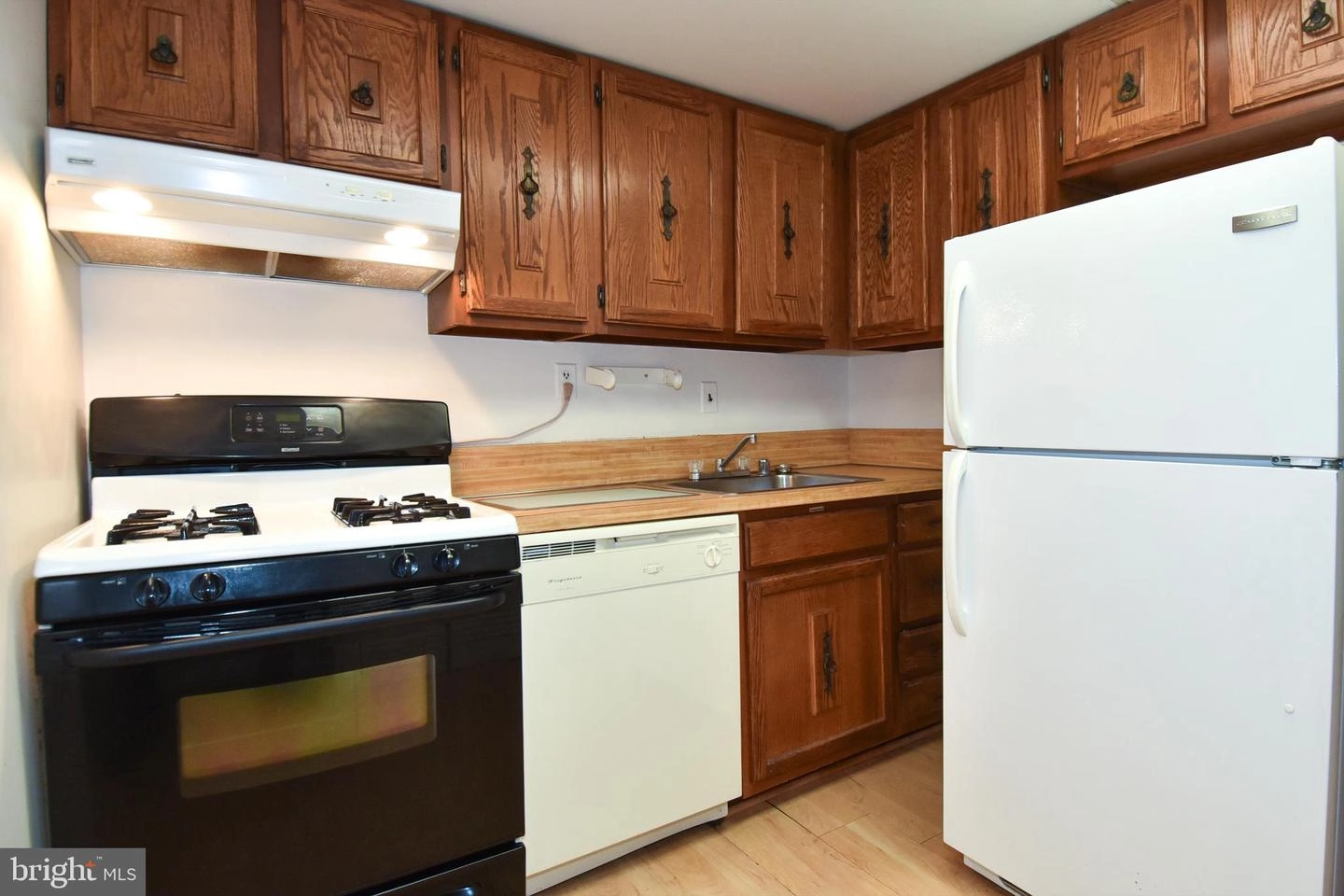 2928 Upton St NW, Washington, DC 20008 photo 21
