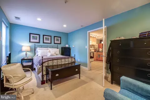 812 Constitution Ave NE, Washington, DC 20002 photo 46