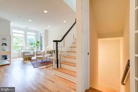 812 Constitution Ave NE, Washington, DC 20002 photo 9