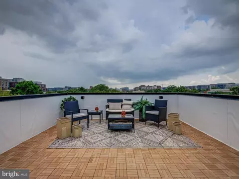 917 7th St NE #2, Washington, DC 20002 photo 47