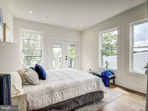 917 7th St NE #2, Washington, DC 20002 photo 19