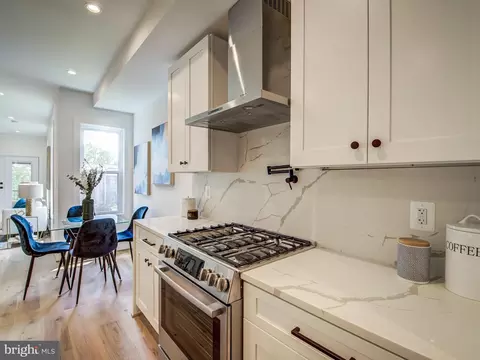 917 7th St NE #2, Washington, DC 20002 photo 9