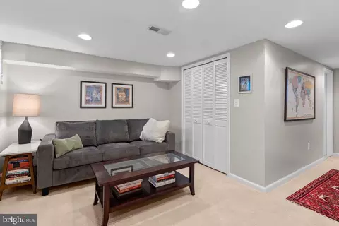 1147 Abbey Pl NE, Washington, DC 20002 photo 34