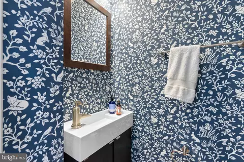 1147 Abbey Pl NE, Washington, DC 20002 photo 22
