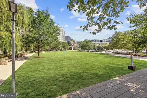 1211 Van SE #707, Washington, DC 20003 photo 41