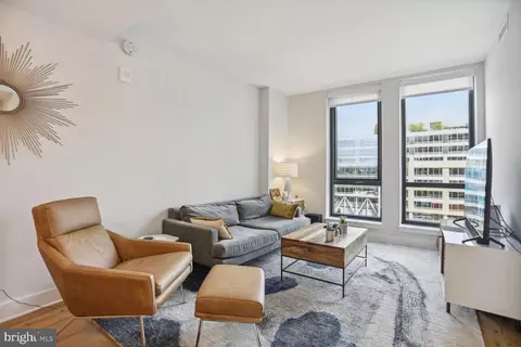 1211 Van SE #707, Washington, DC 20003 photo 4