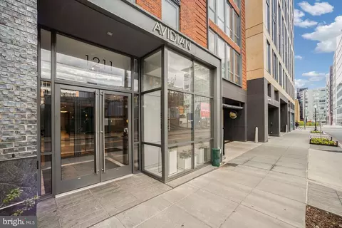 1211 Van SE #707, Washington, DC 20003 photo 17