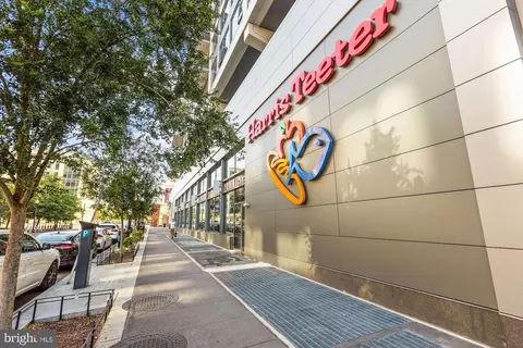 1211 Van SE #707, Washington, DC 20003 photo 35