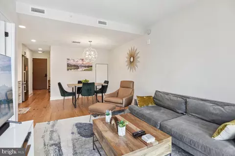 1211 Van SE #707, Washington, DC 20003 photo 3