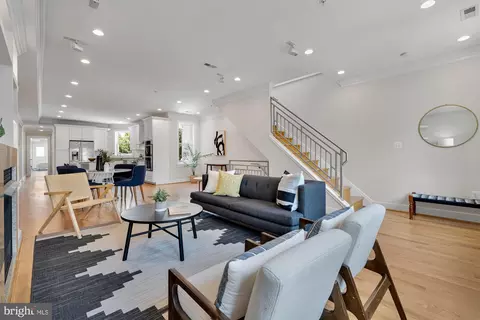 1785 Lanier Pl NW #4, Washington, DC 20009