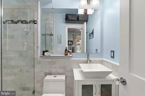 812 4th St NE #1, Washington, DC 20002 photo 20