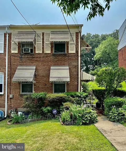 401 Quackenbos St NE, Washington, DC 20011