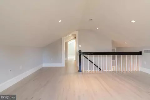 1619 31st St NW, Washington, DC 20007 photo 25