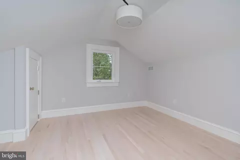 1619 31st St NW, Washington, DC 20007 photo 26