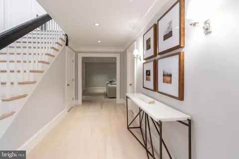 1619 31st St NW, Washington, DC 20007 photo 27